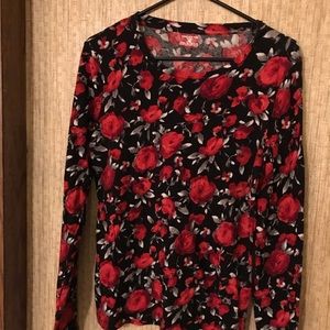 Med Floral long sleeve top